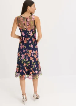 Vestido midi con bordado floral