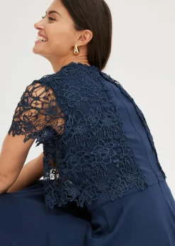 Vestido midi con encaje