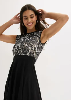 Vestido midi con encaje