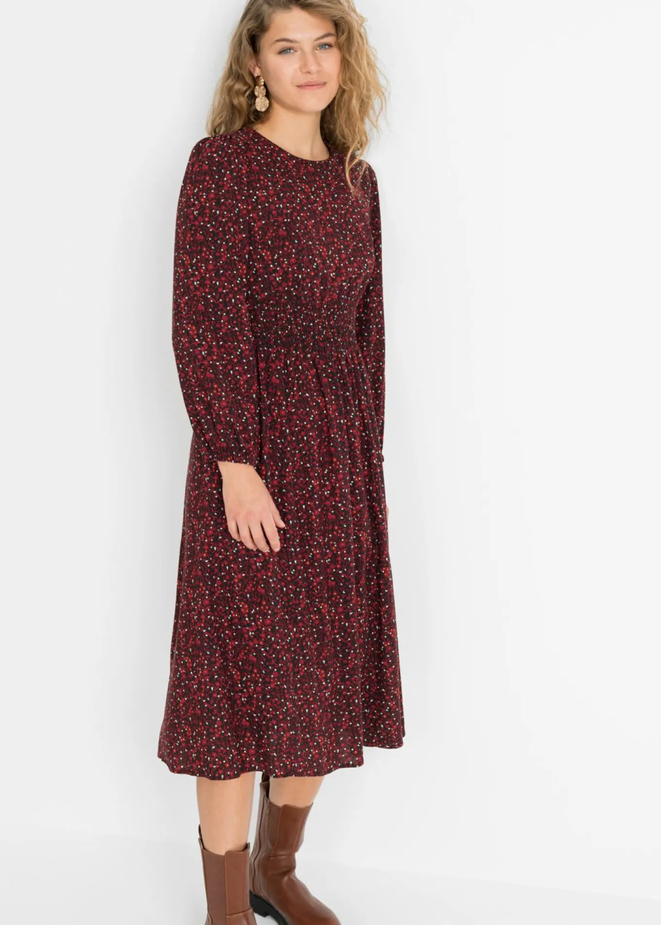 Vestido midi con estampado de flores
