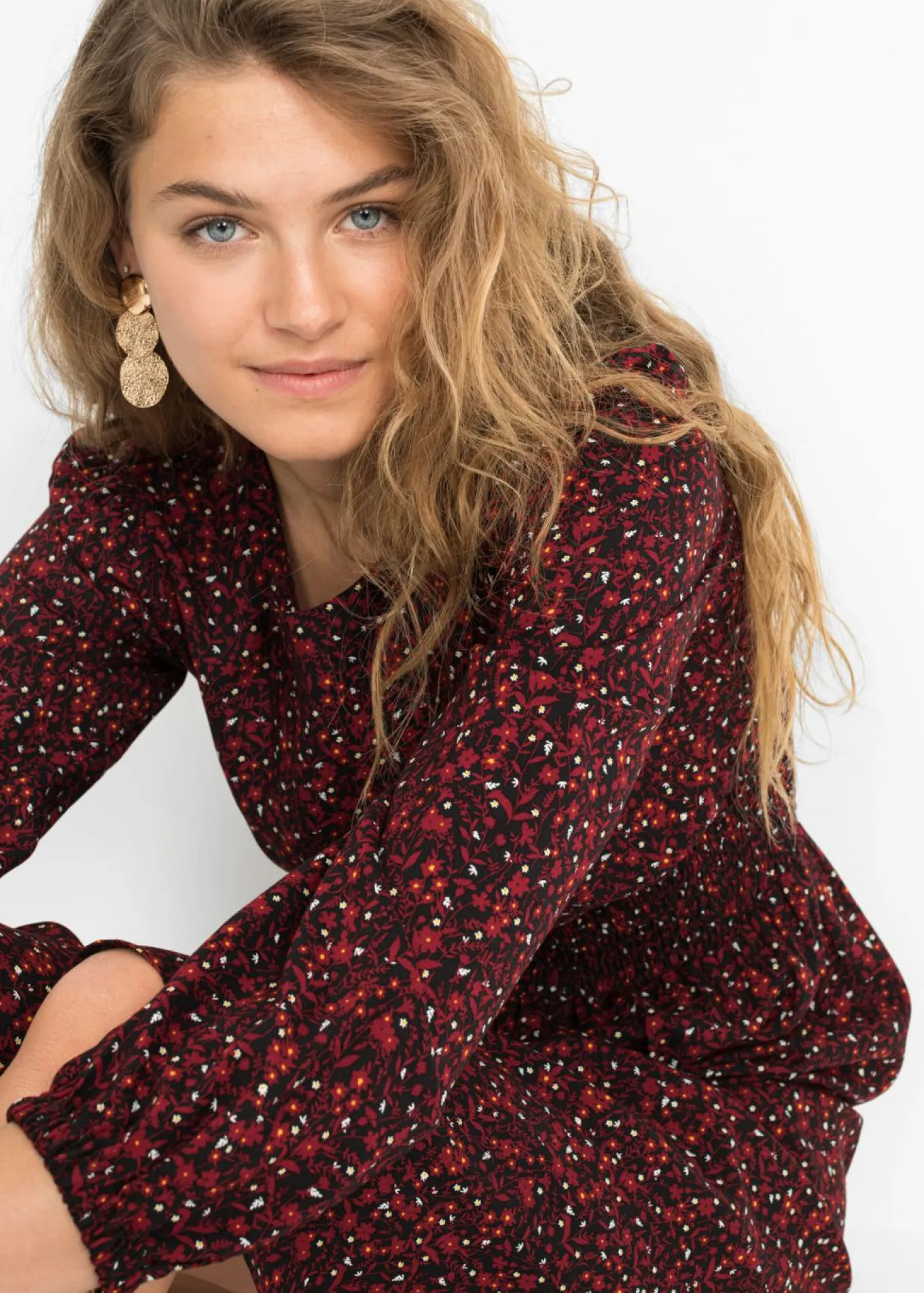 Vestido midi con estampado de flores