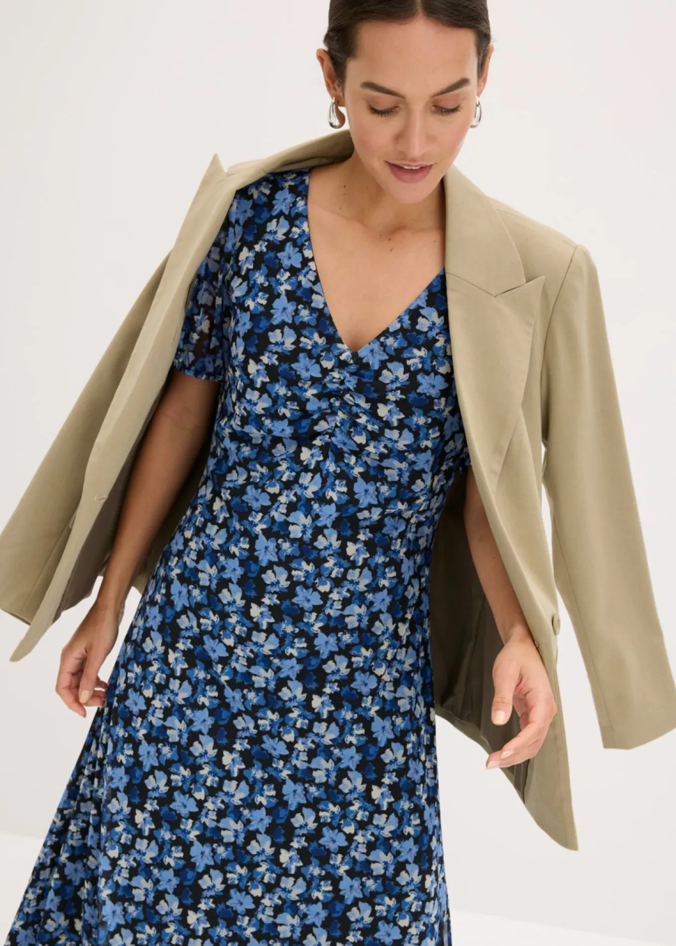 Vestido midi de malla estampado