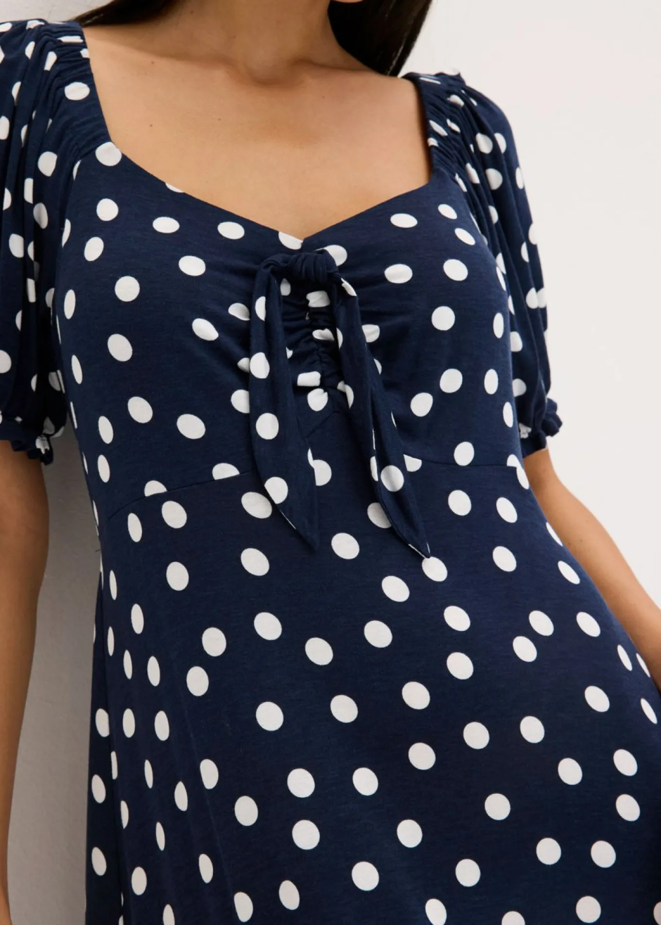Vestido midi de mezcla de viscosa