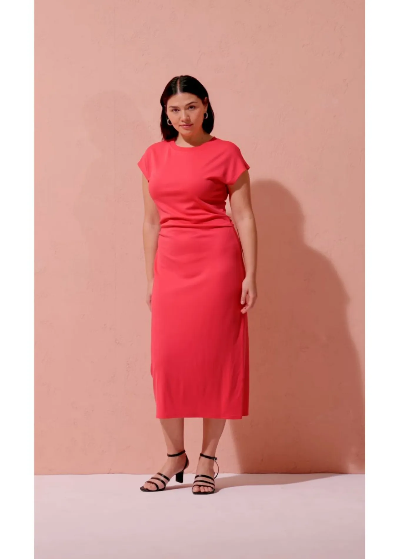 Vestido midi de mezcla de viscosa suave
