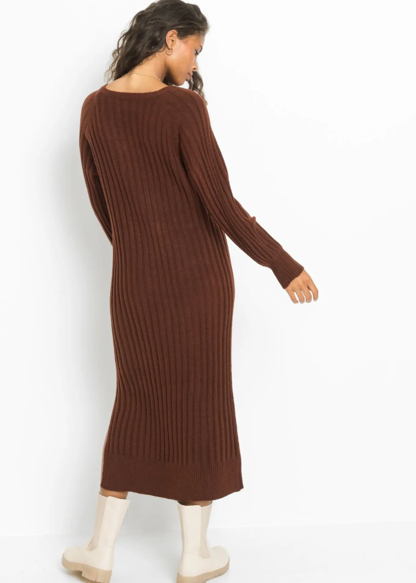 Vestido midi de punto