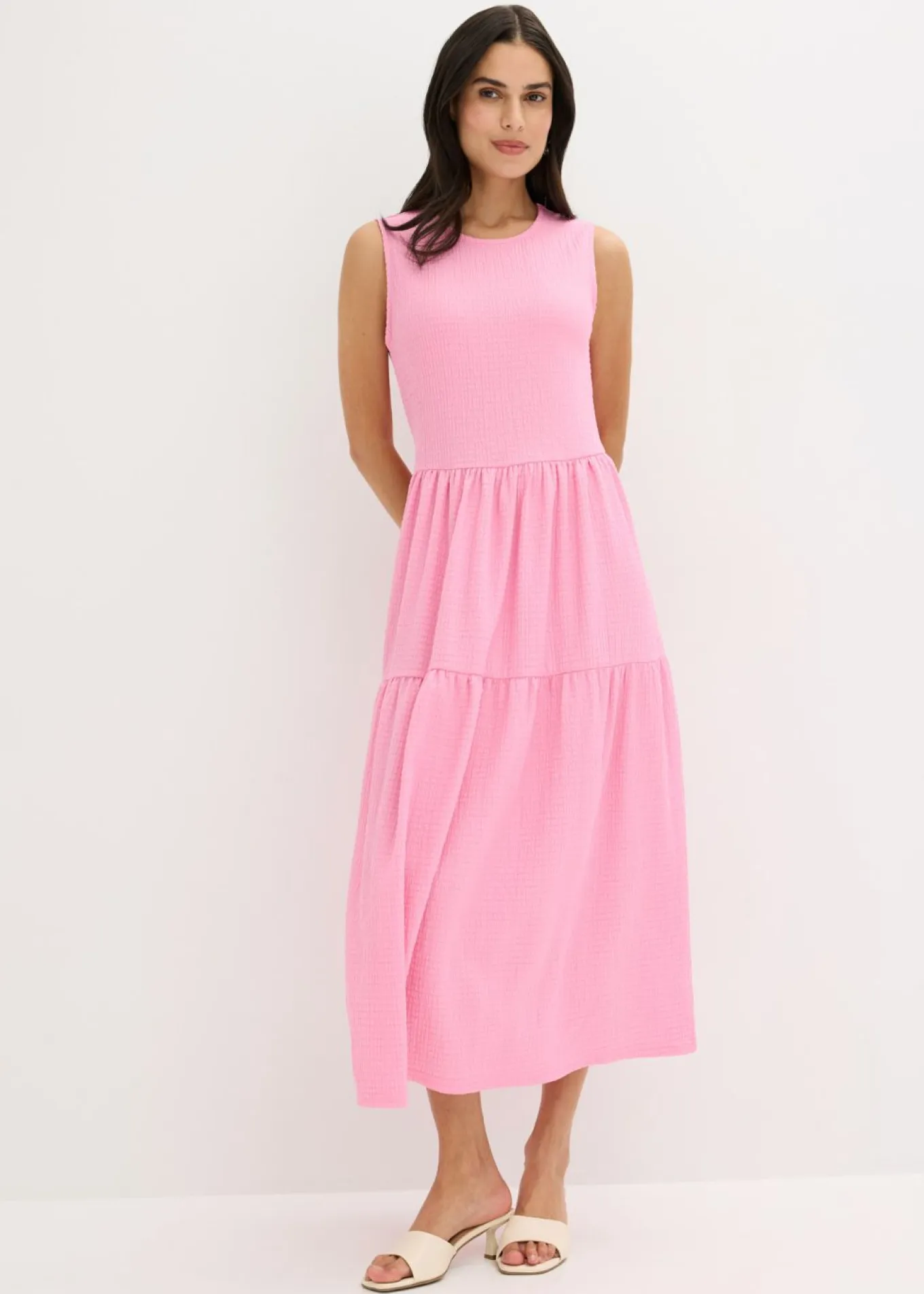 Vestido midi de punto estructurado con escote en la espalda
