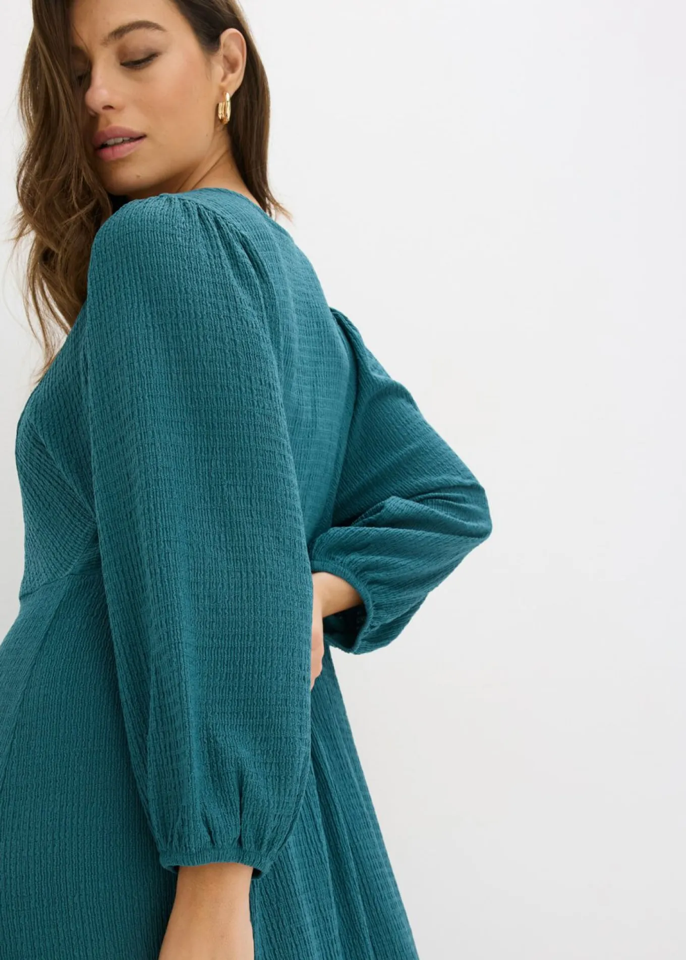 Vestido midi de punto estructurado