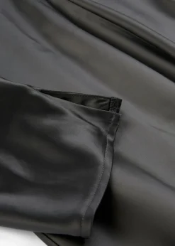 Vestido midi de satén brillante