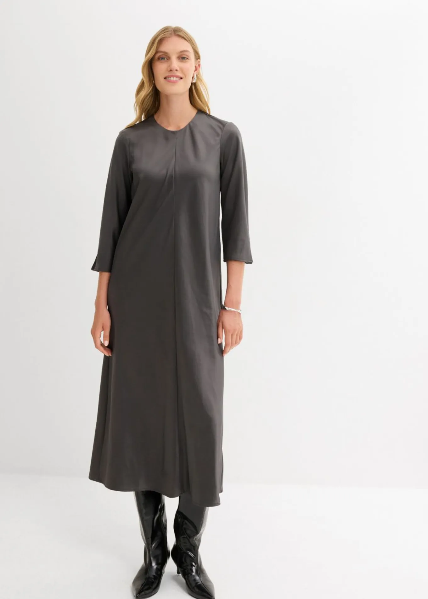 Vestido midi de satén brillante