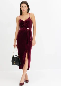 Vestido midi de terciopelo suave y tirantes finos