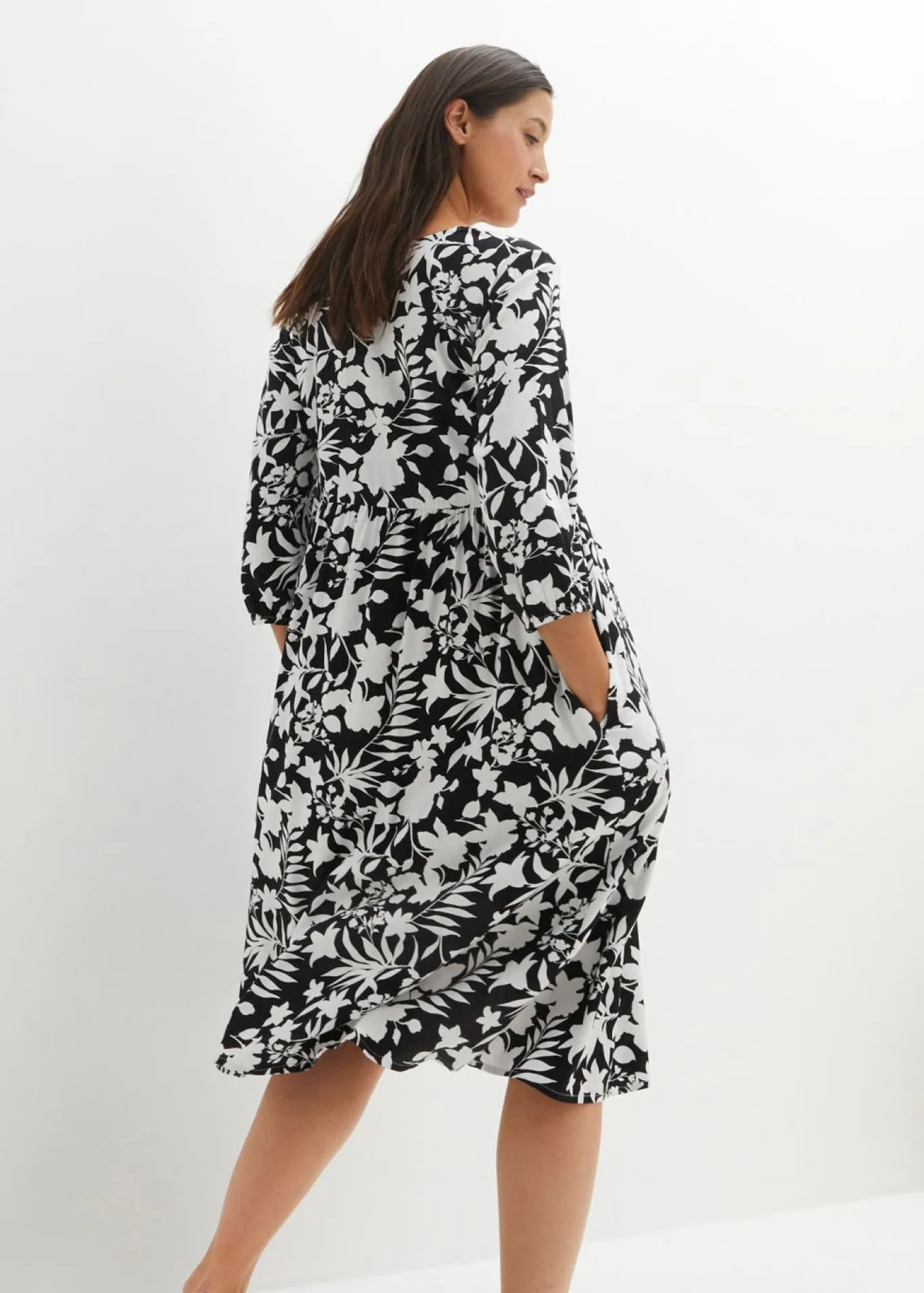 Vestido midi de viscosa fluida