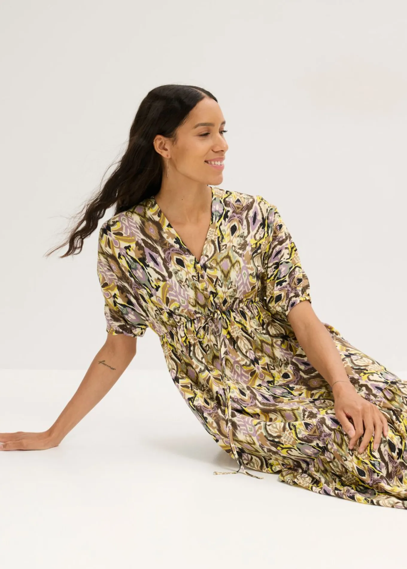 Vestido midi de viscosa fluida