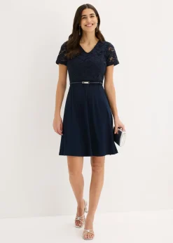 Vestido mini con encaje y cinturón