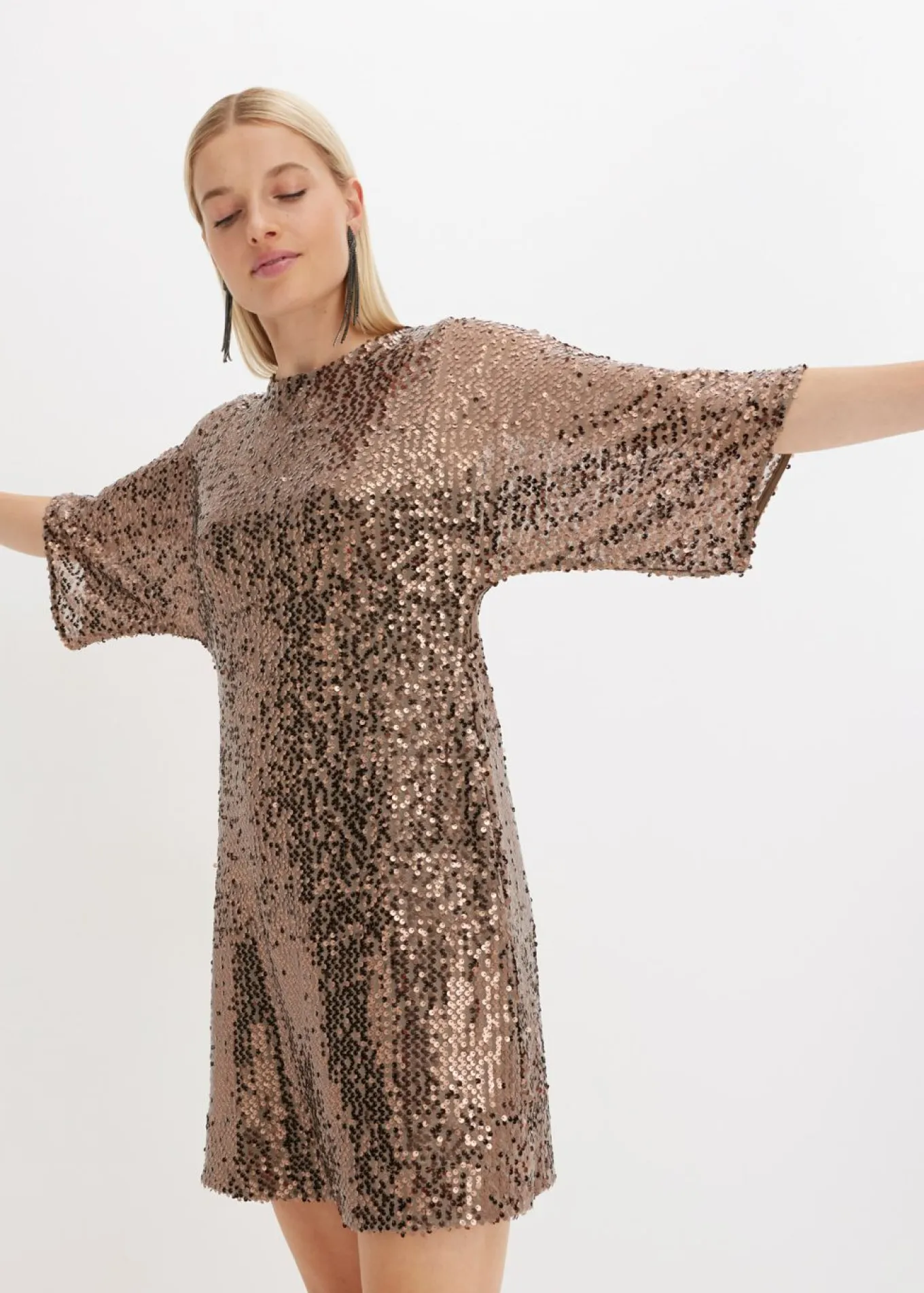 Vestido oversize de lentejuelas