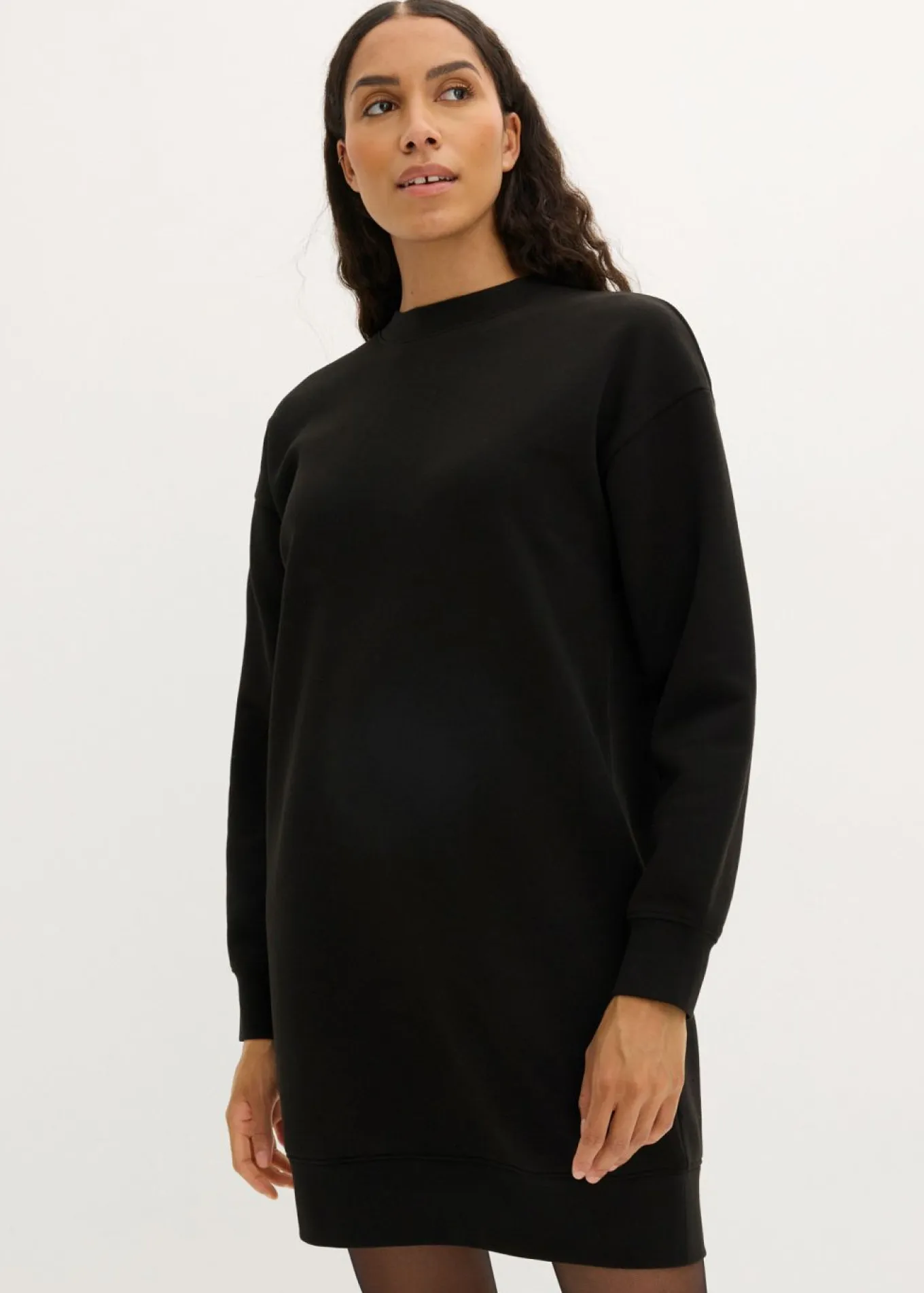 Vestido oversize tipo sudadera