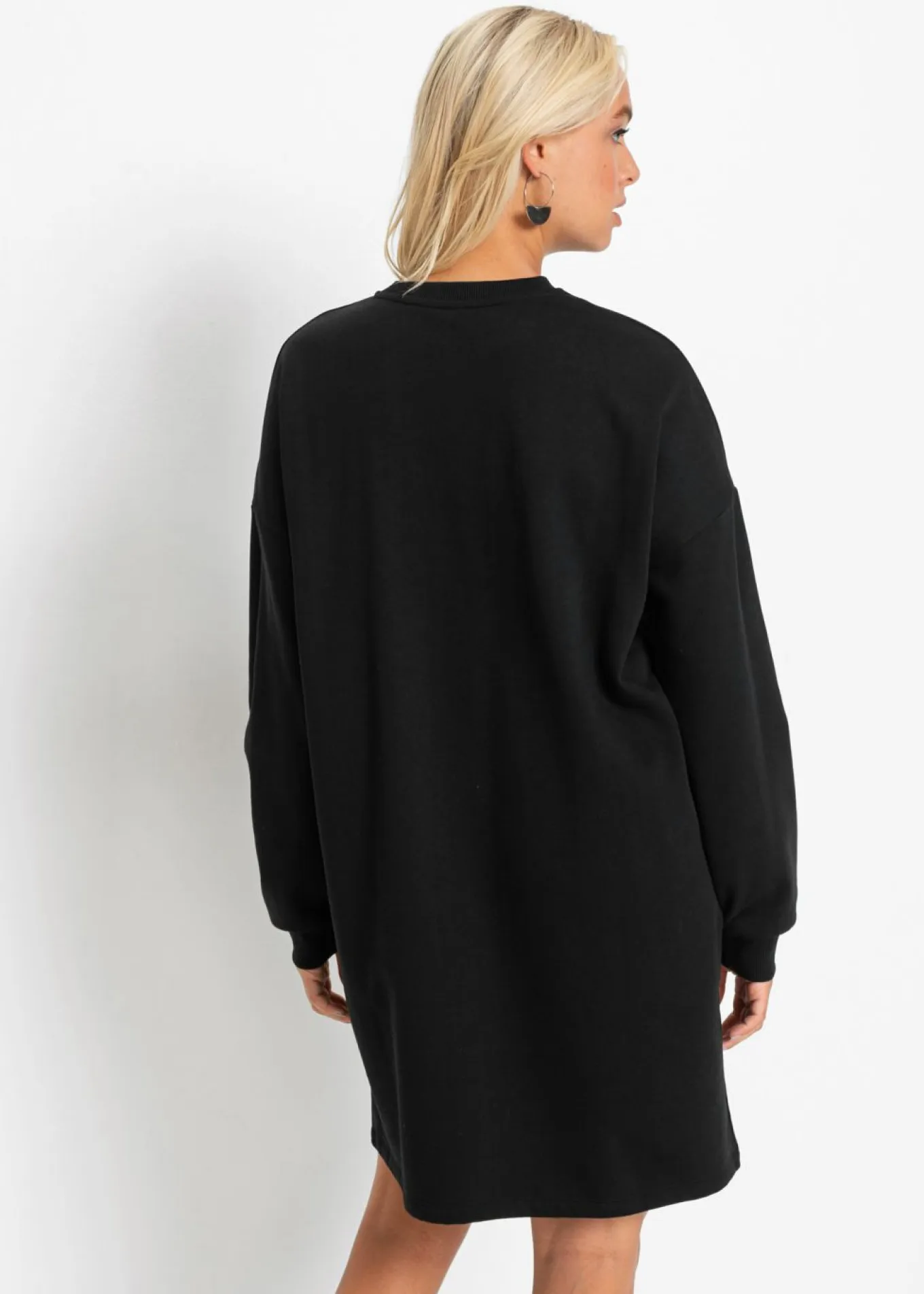 Vestido oversize tipo sudadera