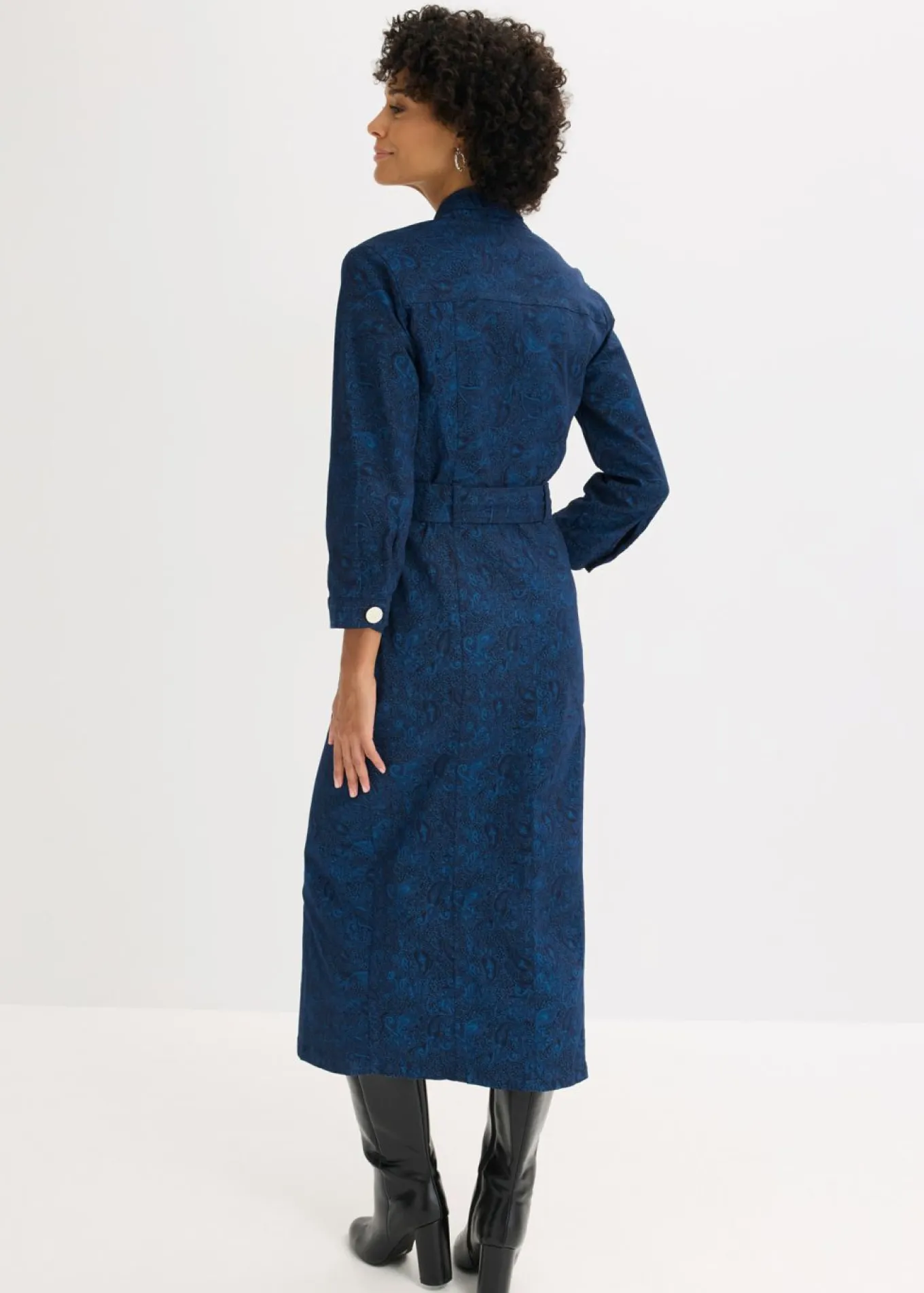 Vestido tipo americana con falda acampanada