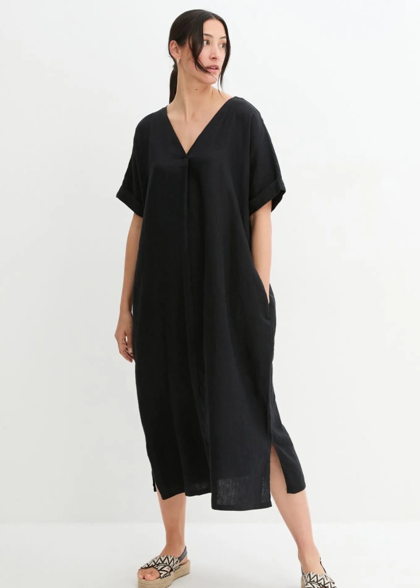 Vestido tipo caftán de lino puro