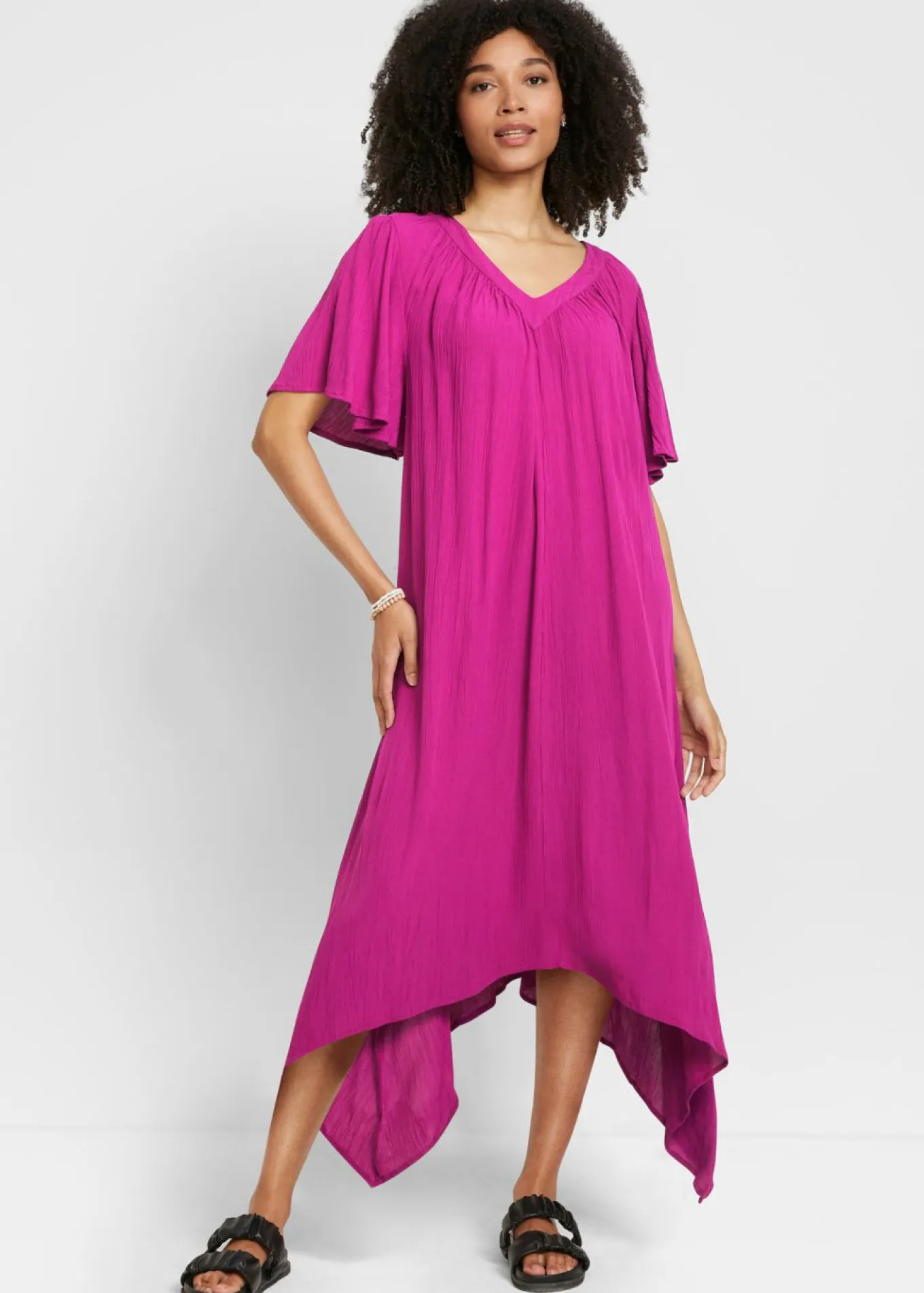 Vestido tipo caftán en tejido de crepé