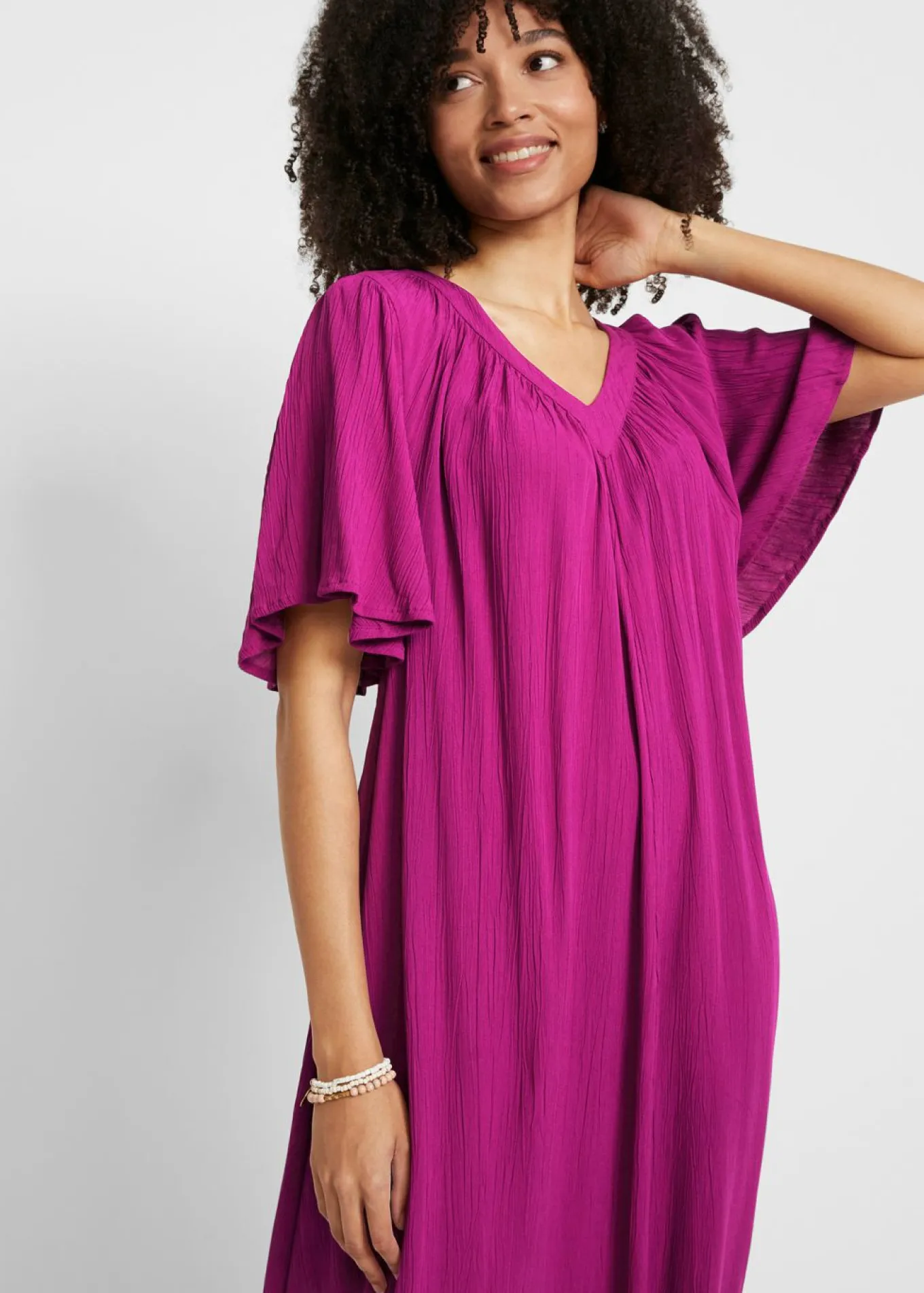 Vestido tipo caftán en tejido de crepé