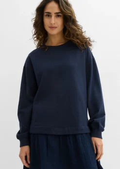 Vestido tipo sudadera con falda