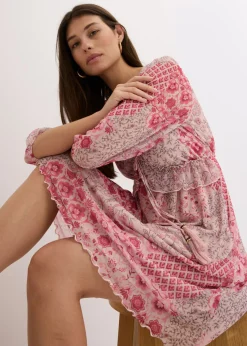 Vestido tipo túnica de malla estampada
