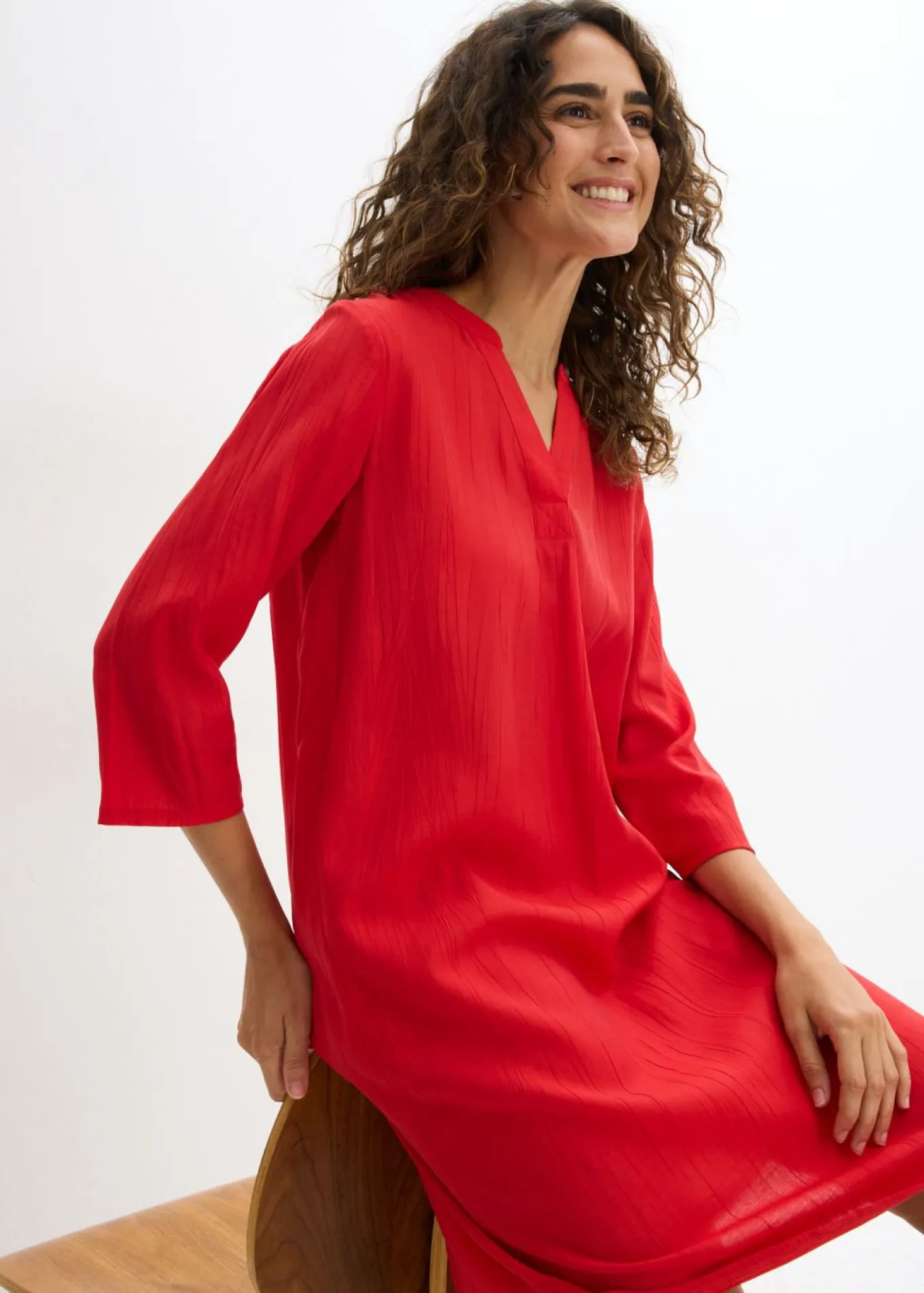 Vestido tipo túnica de mezcla de viscosa con efecto estructurado
