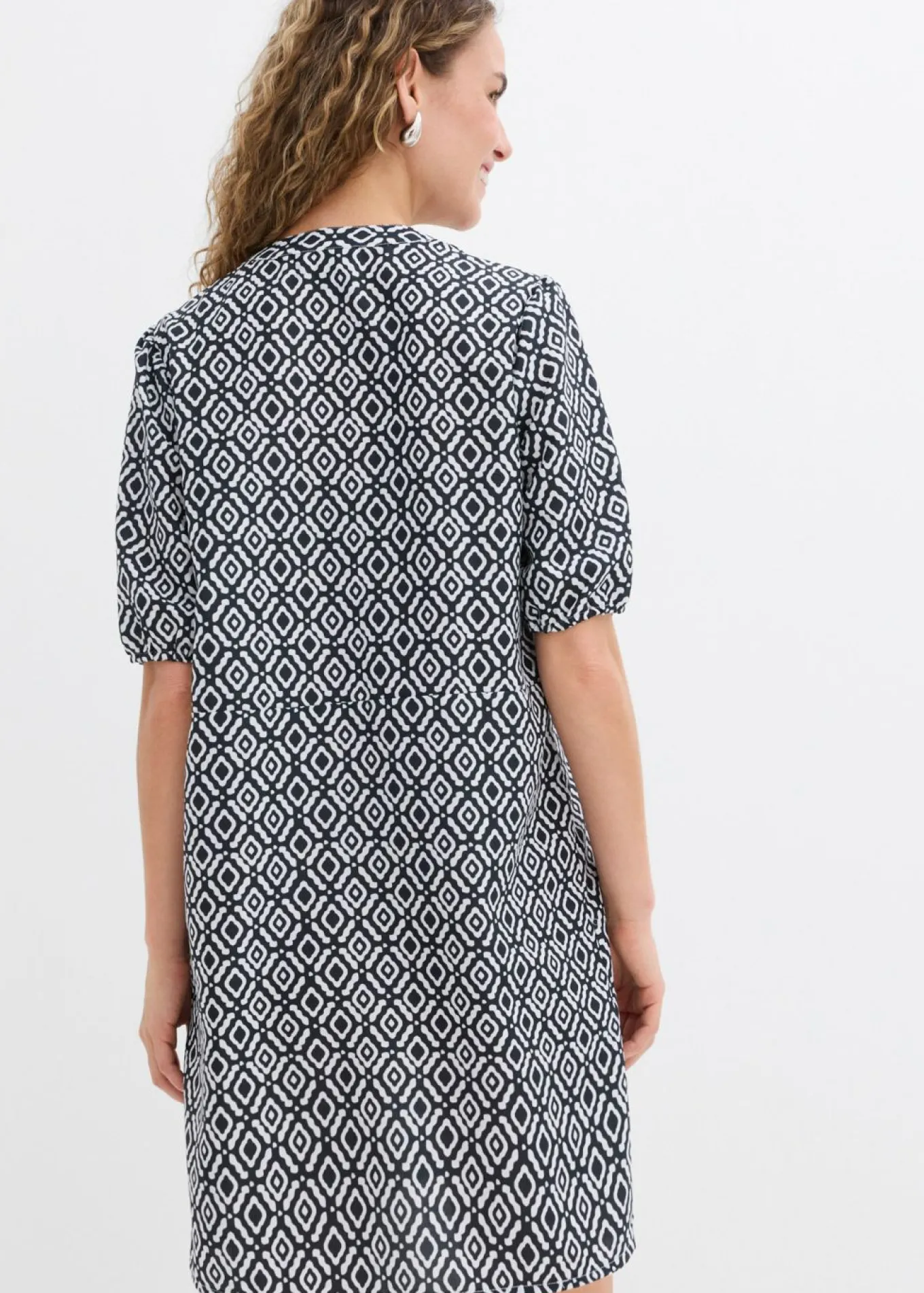Vestido tipo túnica de viscosa fluida