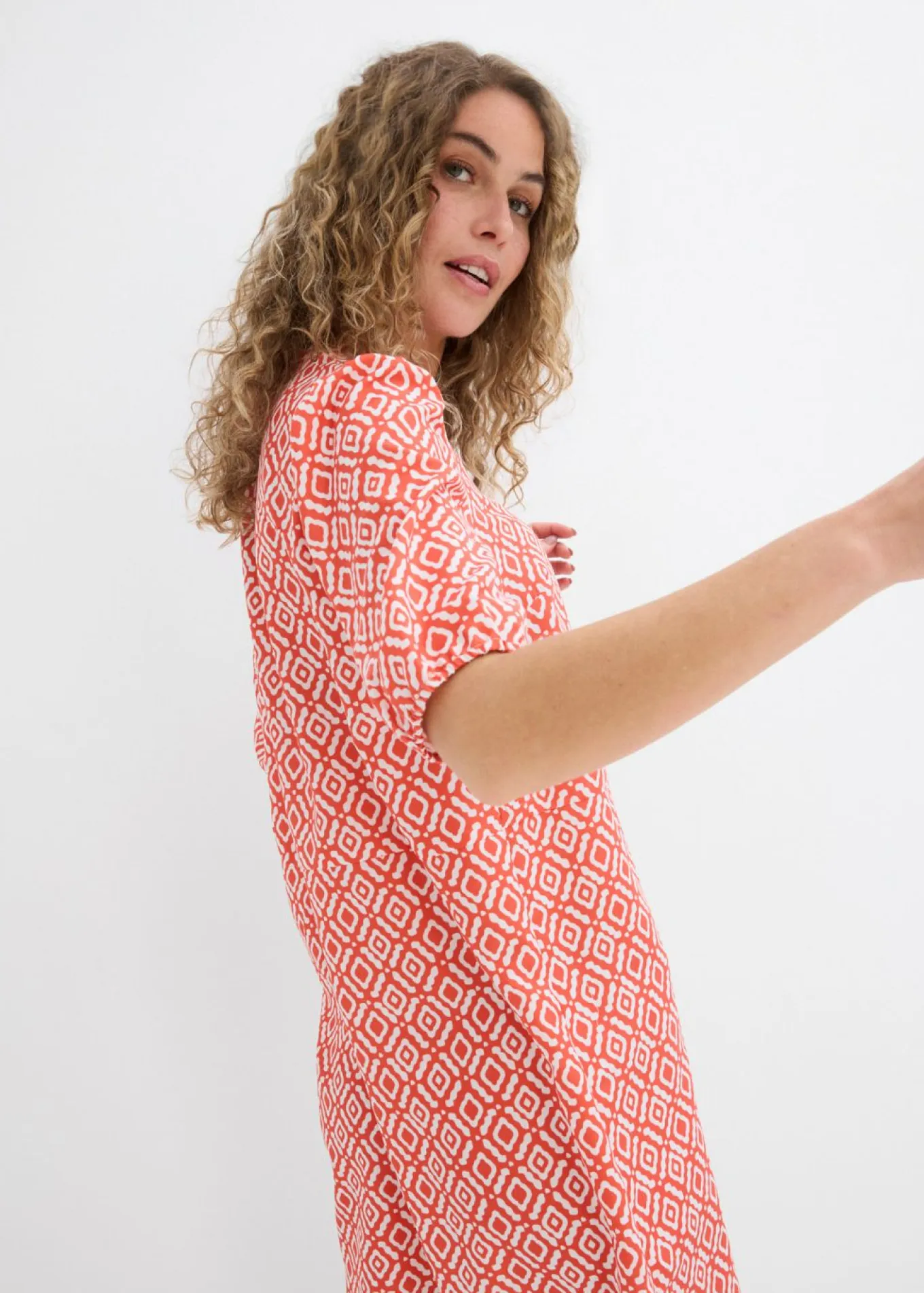 Vestido tipo túnica de viscosa fluida