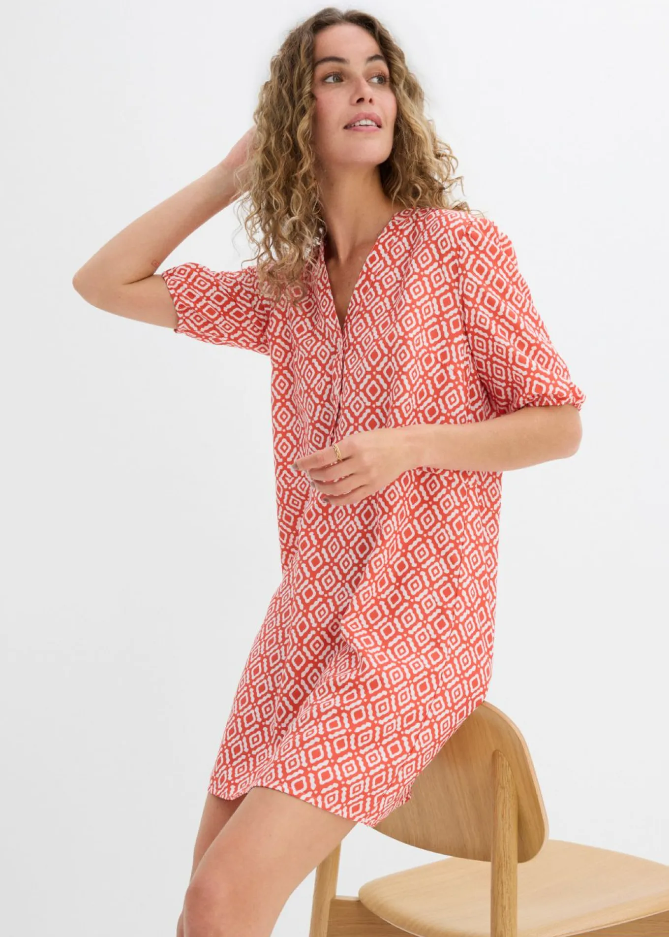 Vestido tipo túnica de viscosa fluida