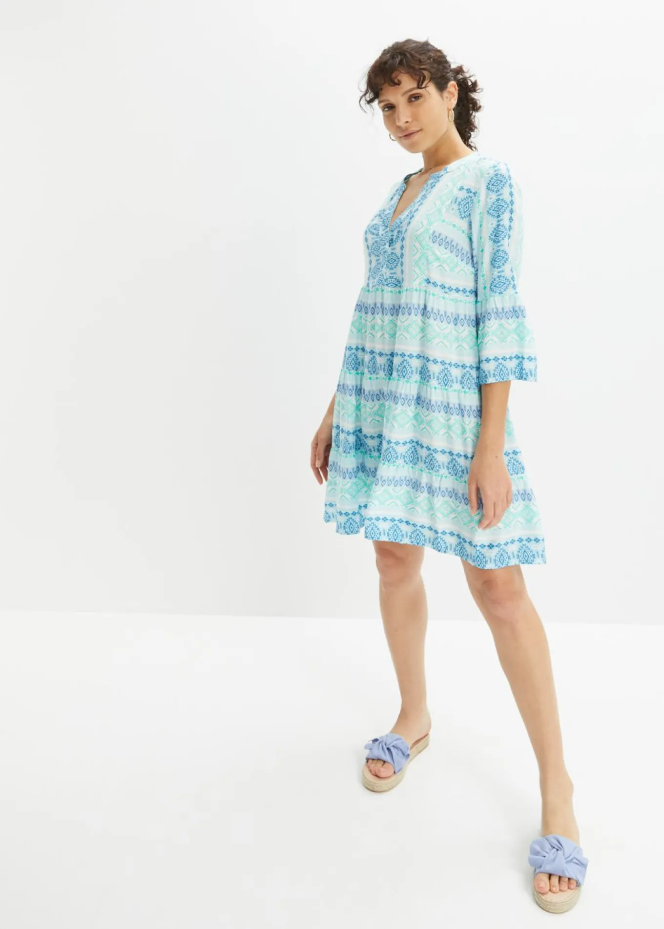 Vestido tipo túnica de viscosa fluida