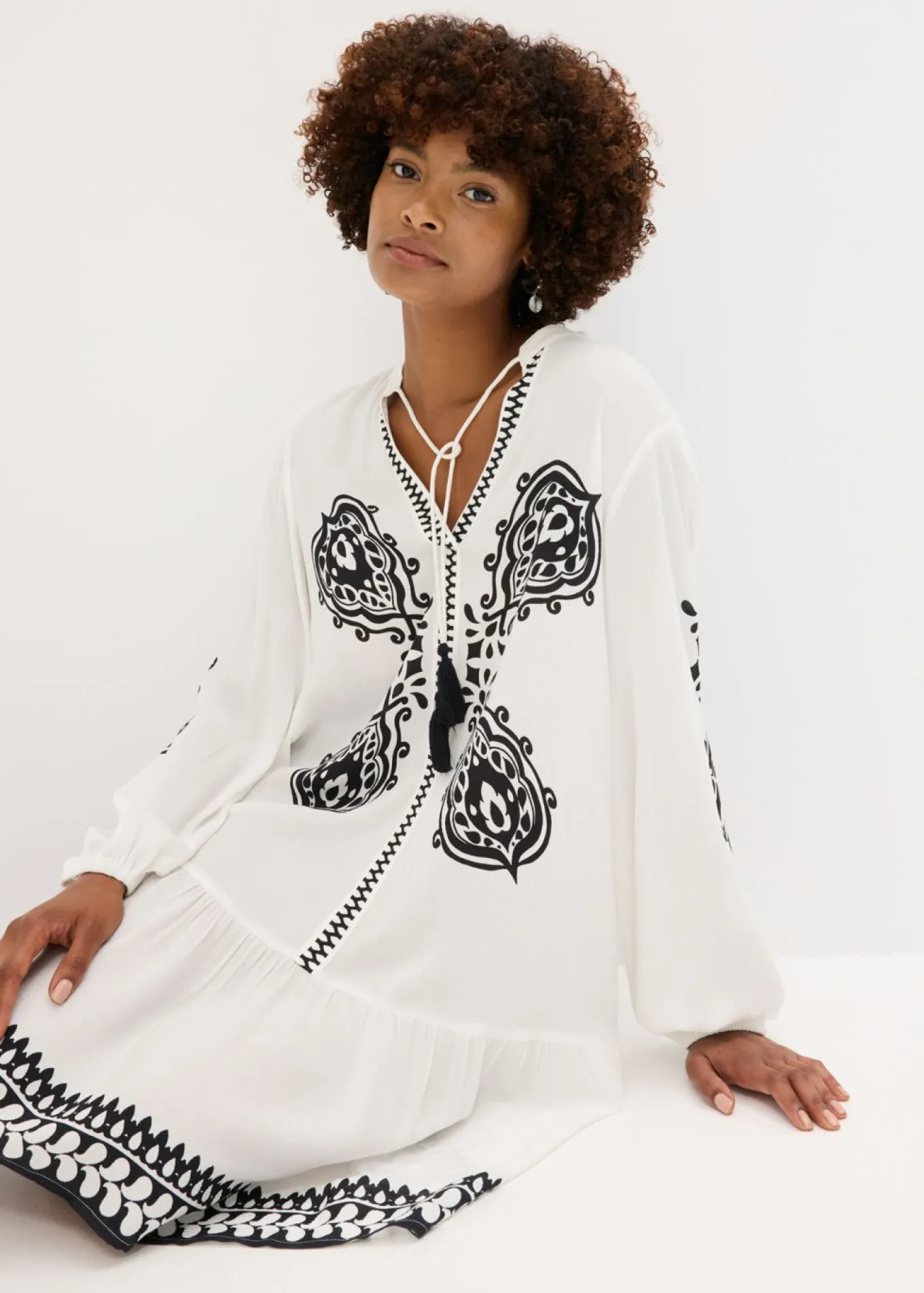 Vestido tipo túnica de viscosa estructurada