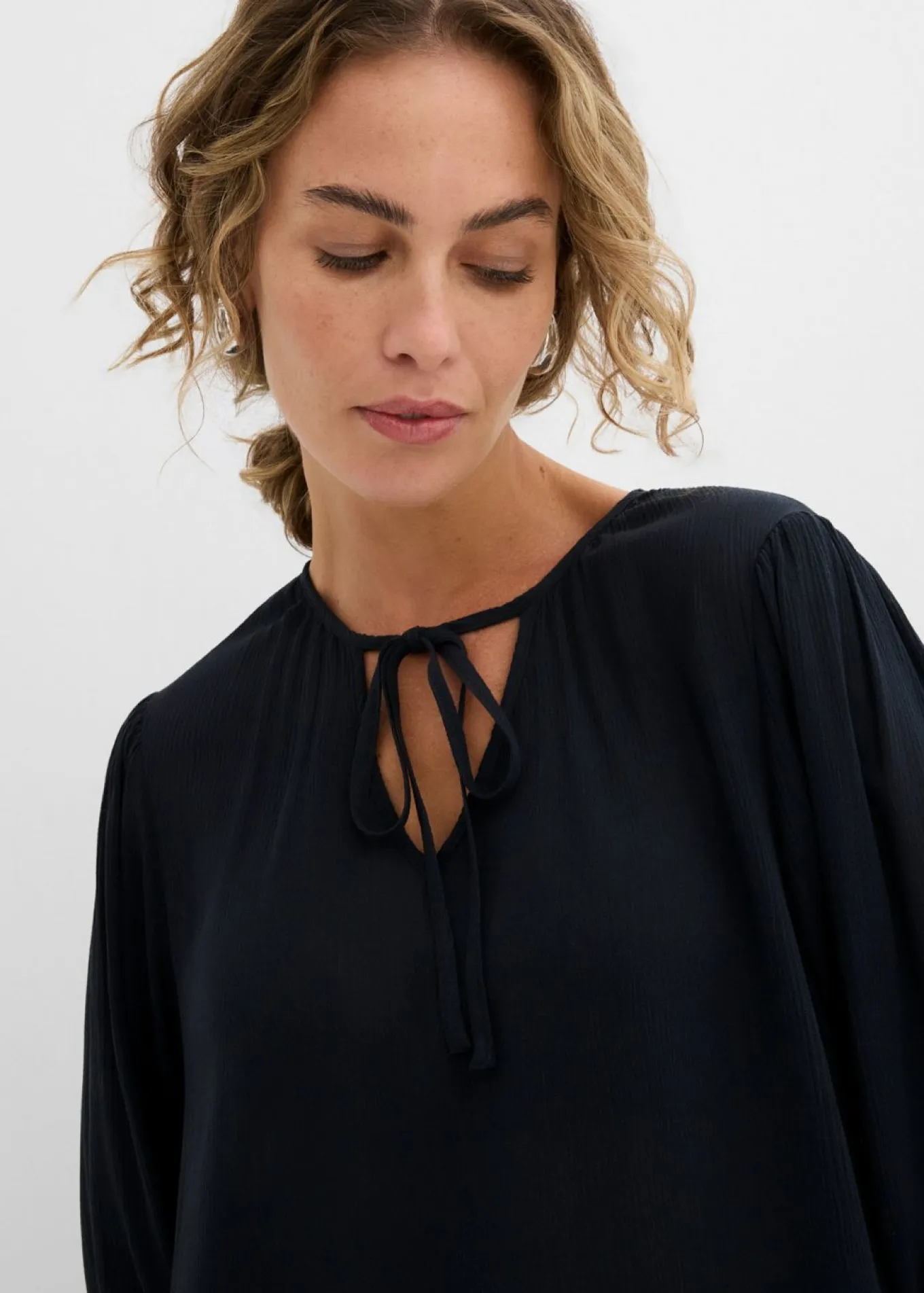Vestido tipo túnica de viscosa fluida