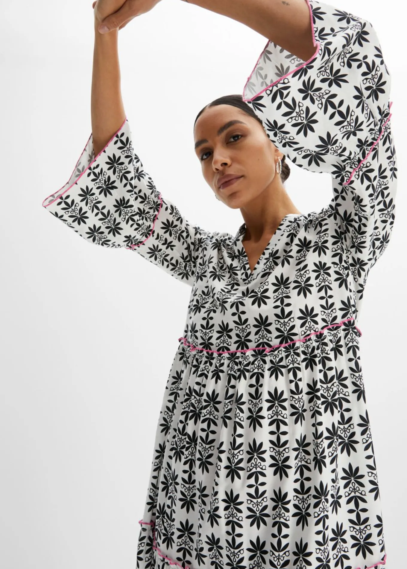 Vestido tipo túnica de viscosa fluida