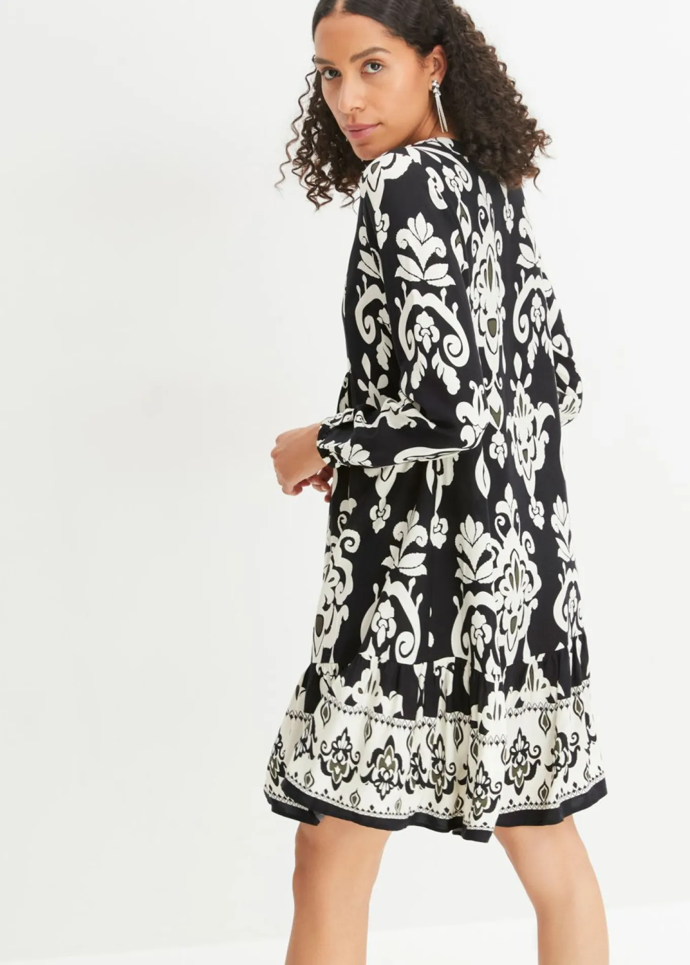 Vestido tipo túnica de viscosa fluida