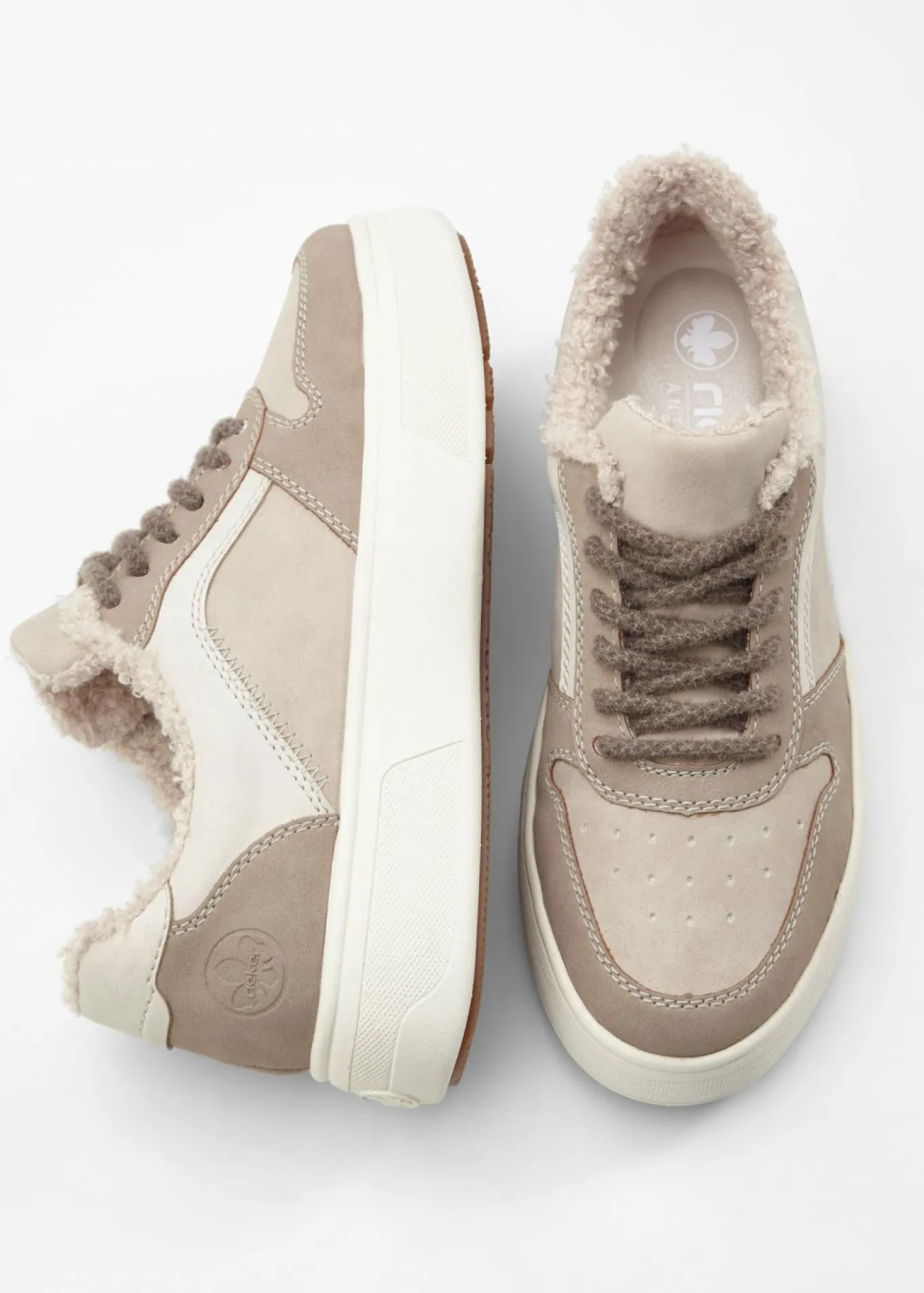 Zapatillas con plataforma cómodas y forradas de Rieker