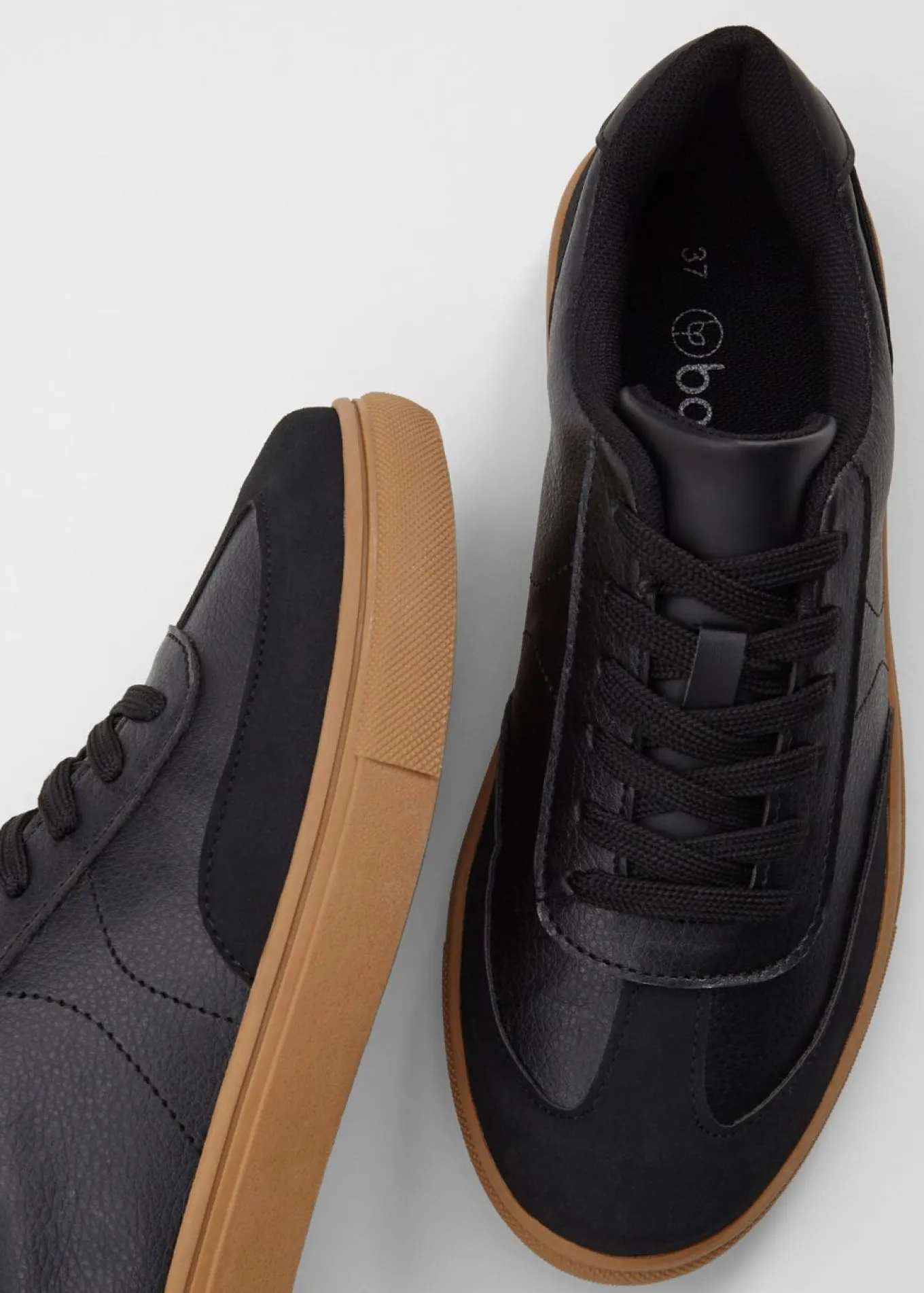 Zapatillas de aspecto retro