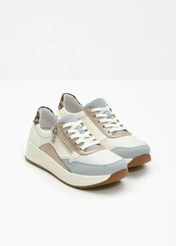 Zapatillas deportivas cómodas de Rieker en ancho cómodo con plataforma