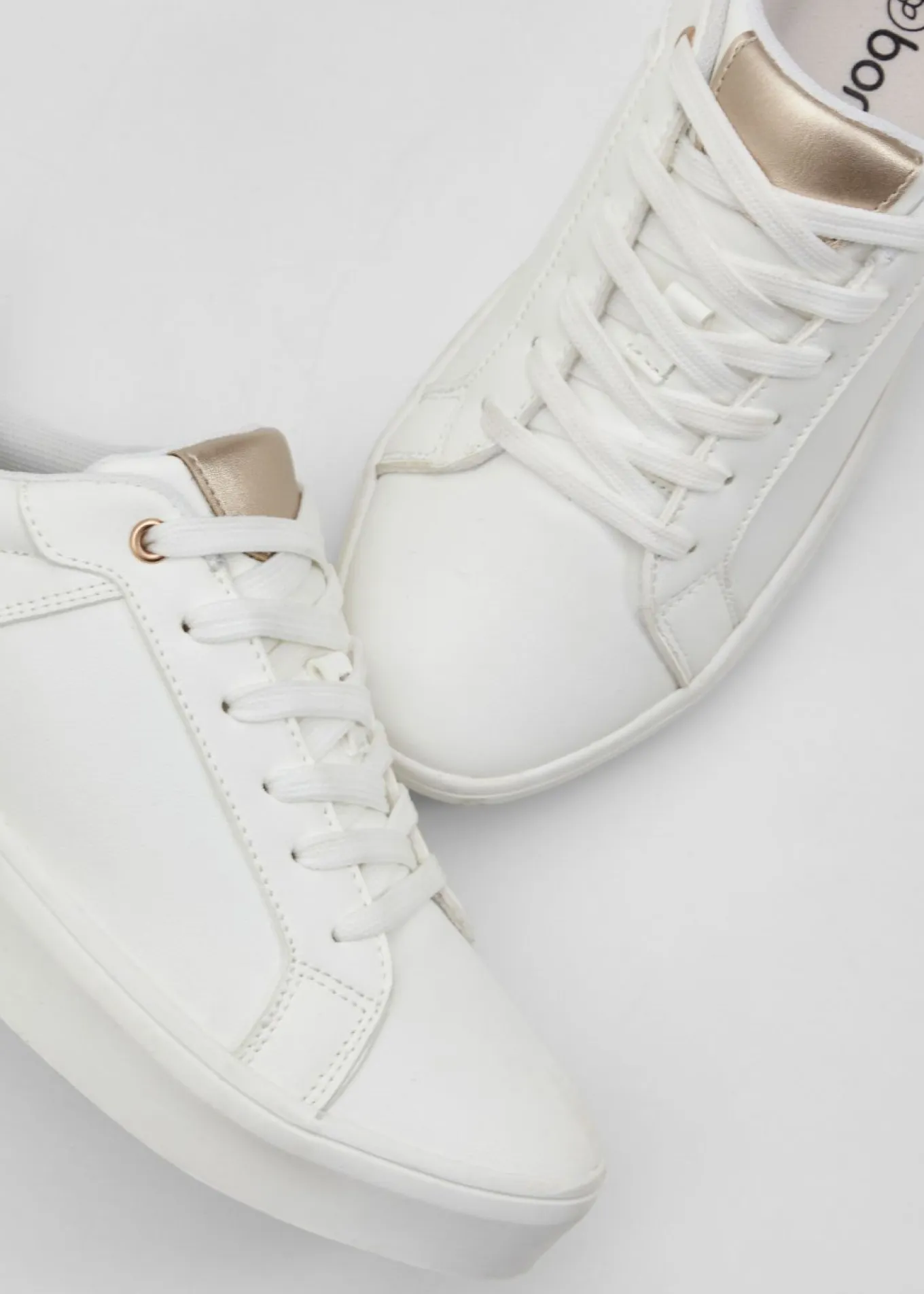 Zapatillas deportivas con plantilla acolchada