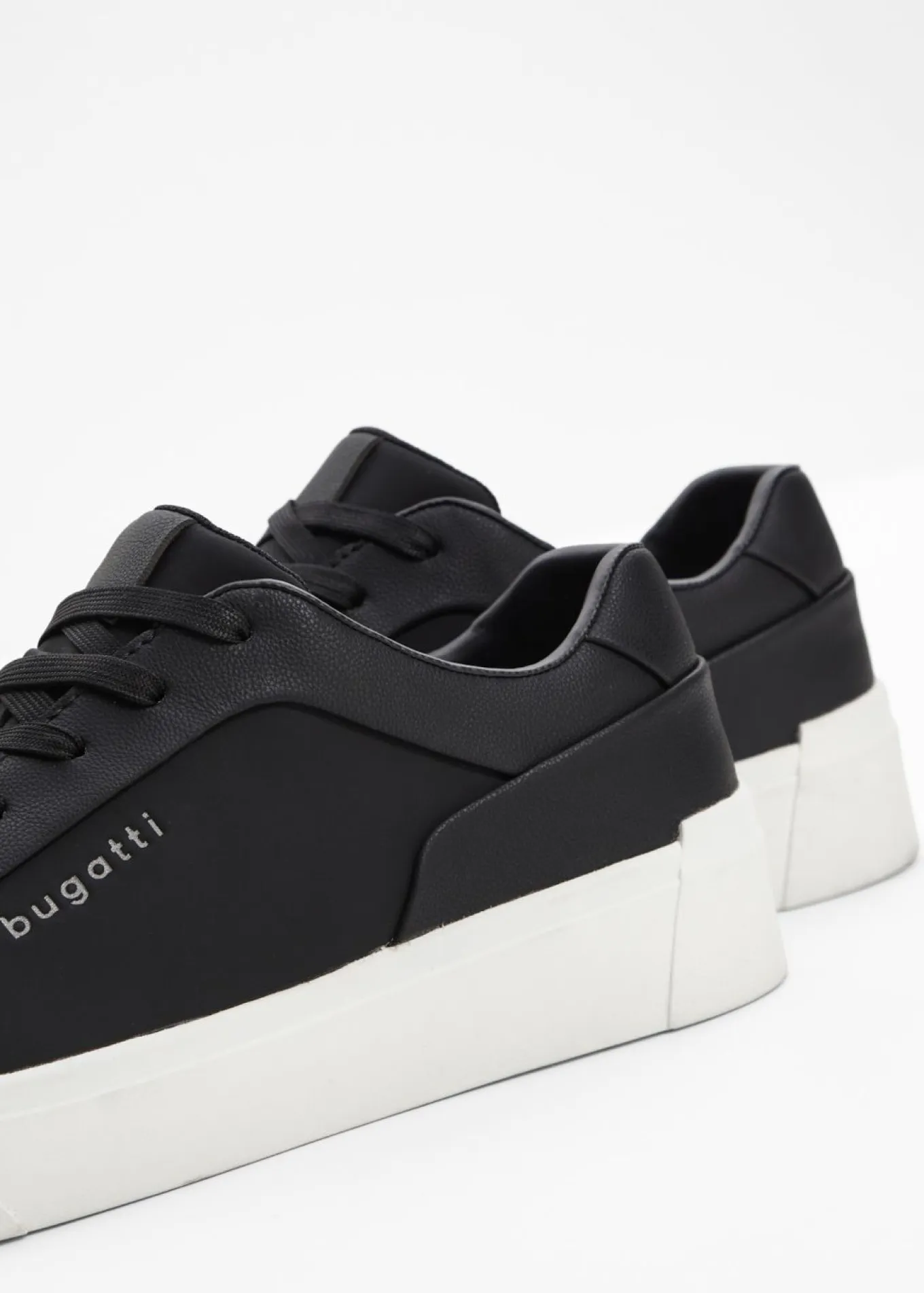 Zapatillas deportivas de Bugatti