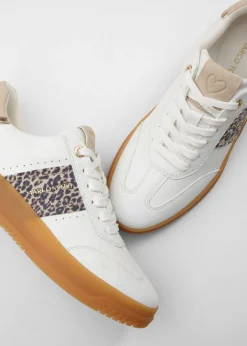 Zapatillas deportivas de Marco Tozzi con plataforma y look retro