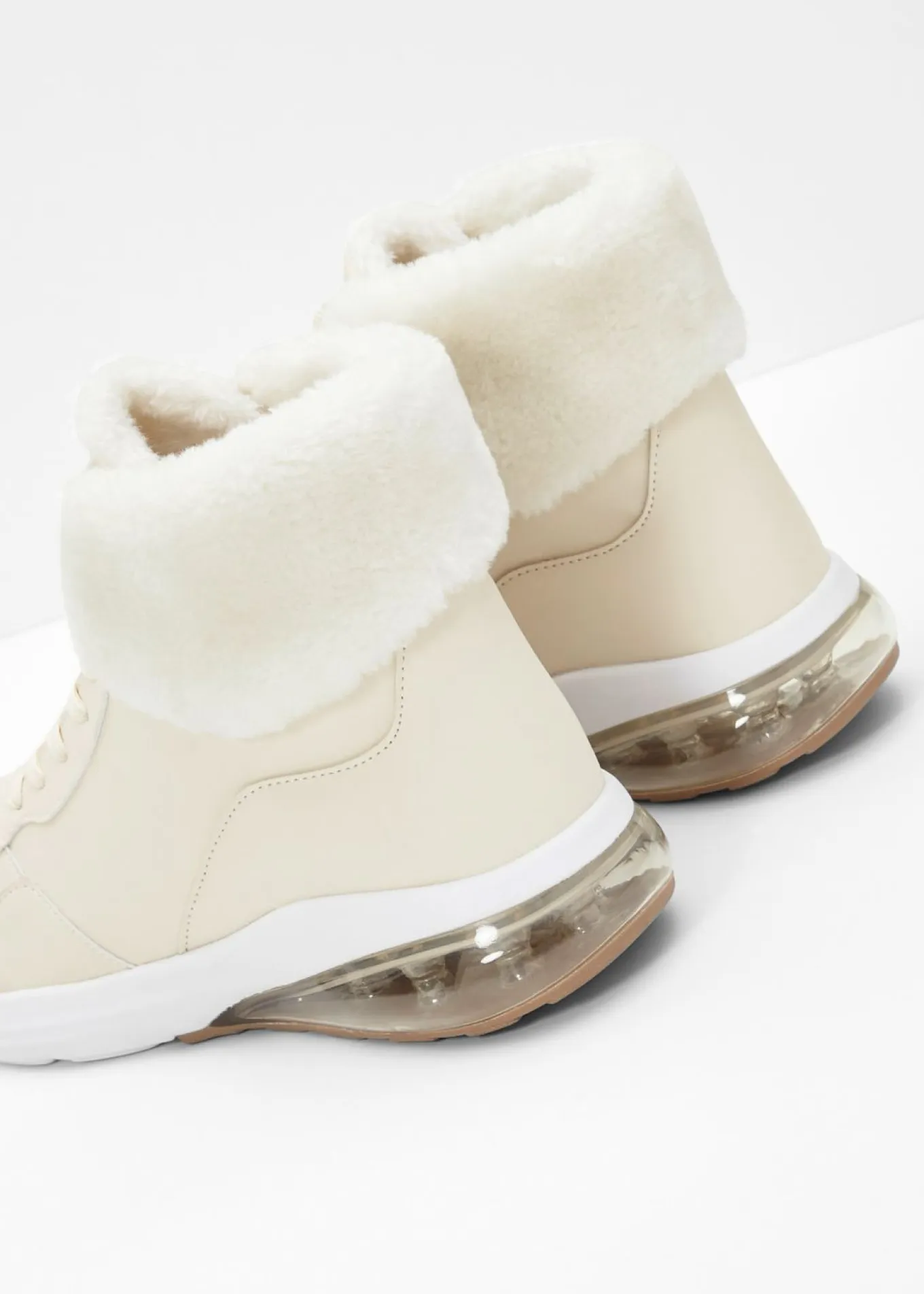Zapatillas deportivas de caña alta