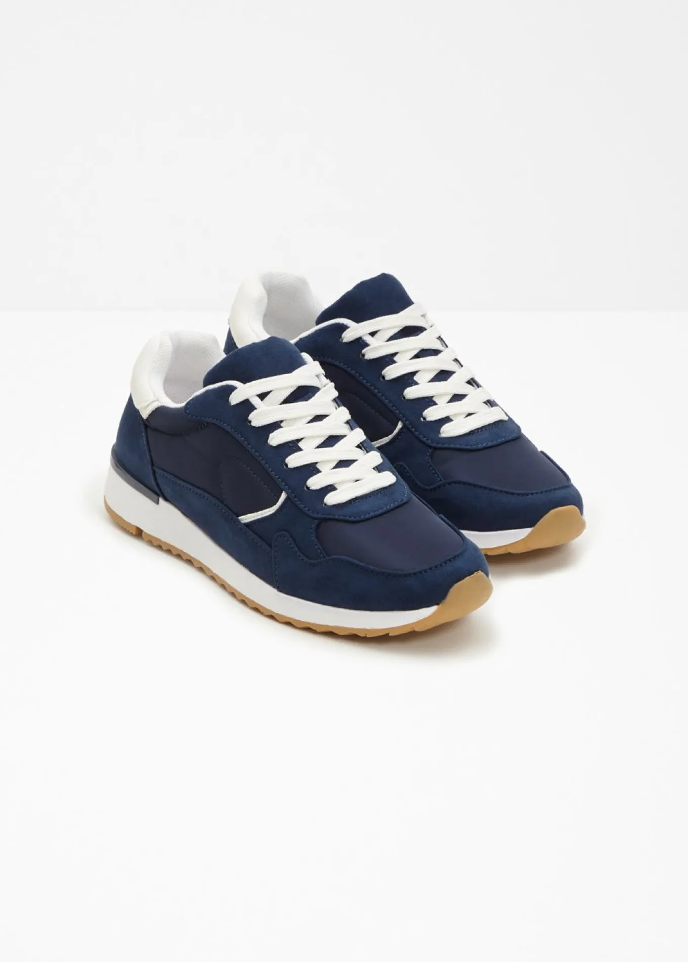 Zapatillas deportivas de estilo retro