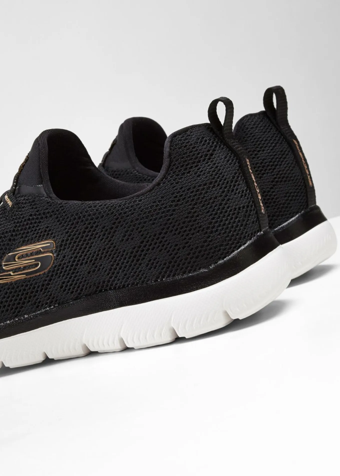 Zapatillas deportivas Skechers con espuma viscoelástica