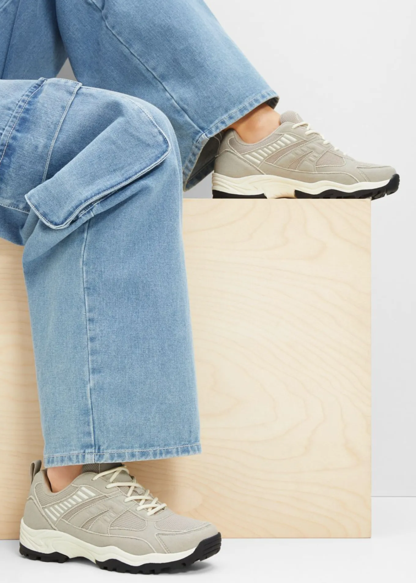Zapatillas deportivas tipo chunky con inserto de malla