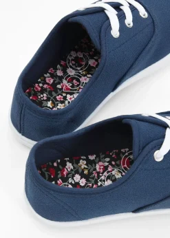 Zapatillas deportivas veraniegas