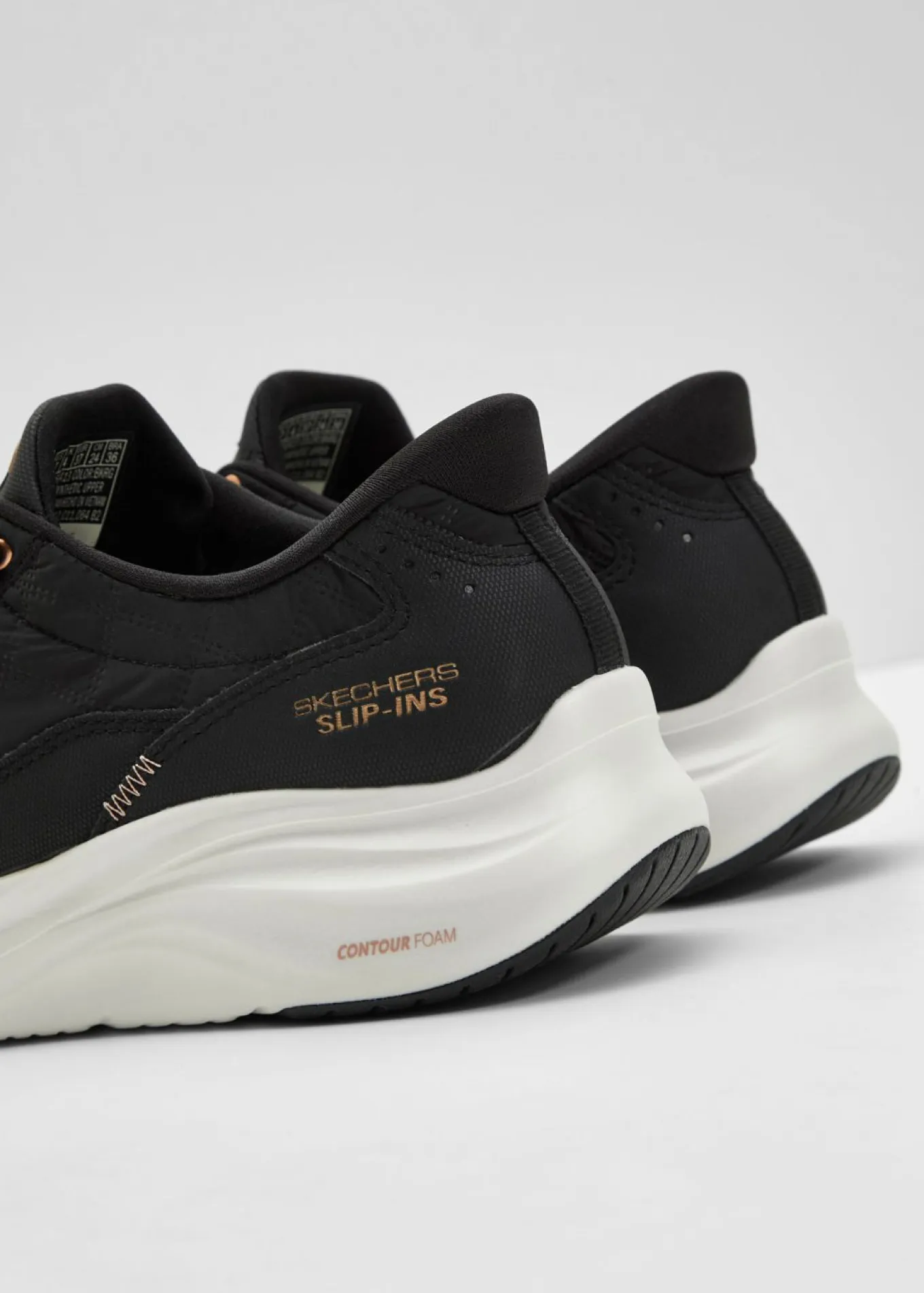 Zapatillas sin cordones de Skechers con espuma viscoelástica