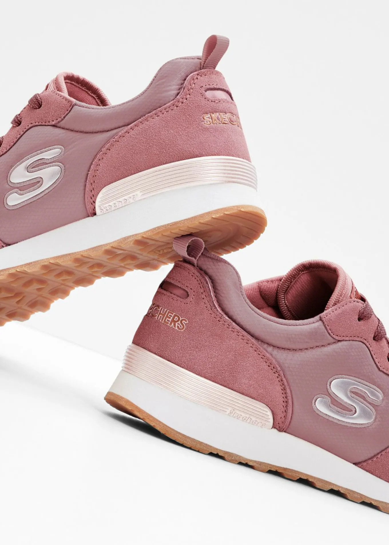 Zapatillas Skechers con espuma viscoelástica
