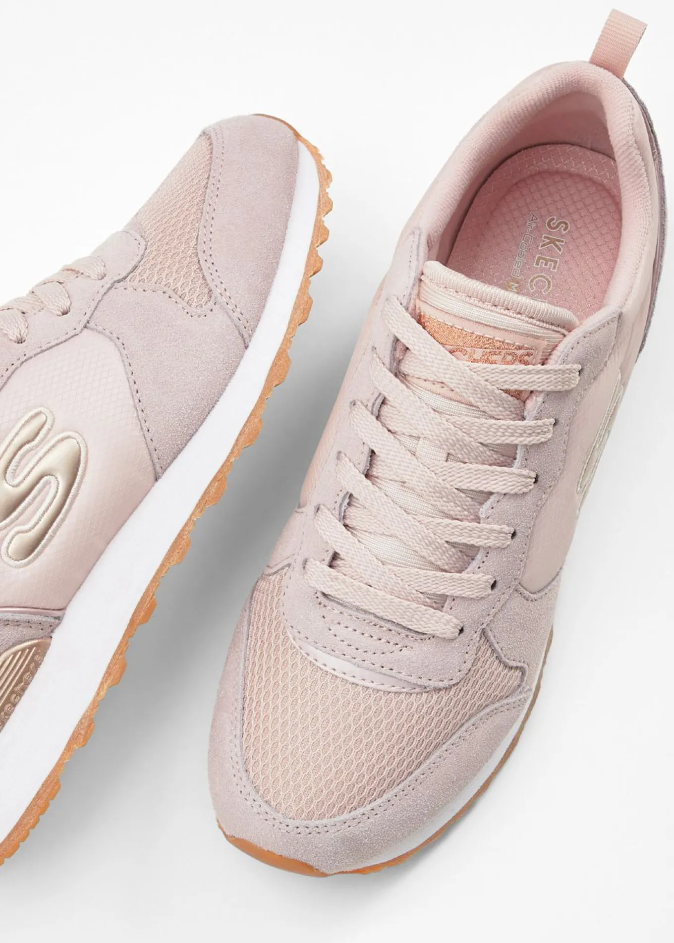 Zapatillas Skechers con espuma viscoelástica