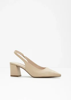 Zapatos con tacón grueso y talón al descubierto